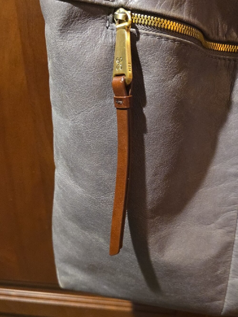 HOBO Shoulder Tote - Picture 4 of 11